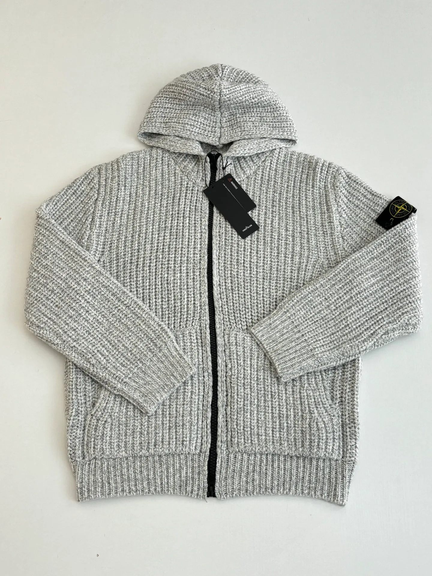 P770 Stone Island*/石岛 Thick needle armband logo knitted zipper jacket Size: S/M/L/XL